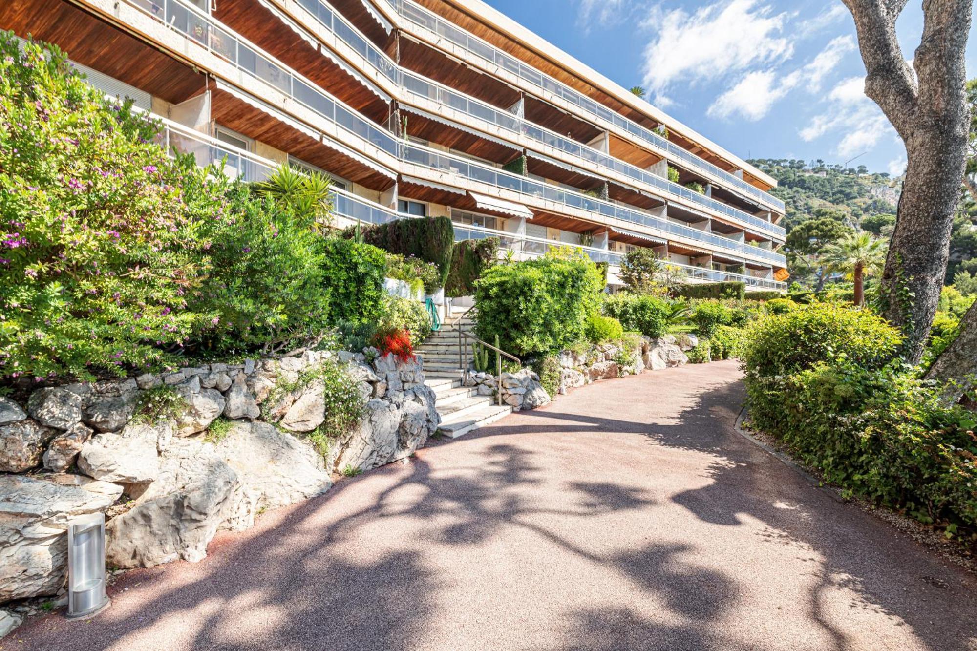 Апартаменты Extraordinary Sea View - 1 Bdr With Ac Вильфранш-сюр-Мер Экстерьер фото